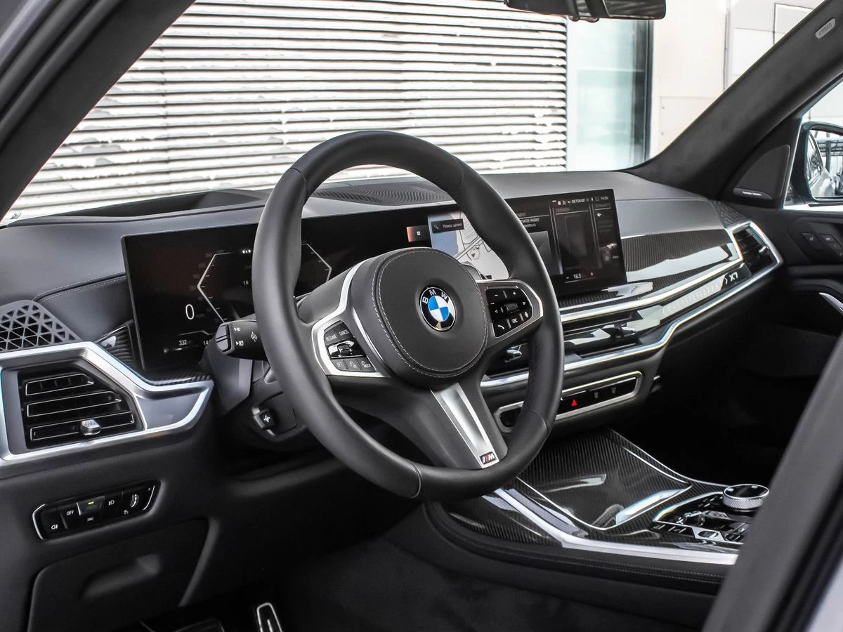 BMW X7 2023 фото -7