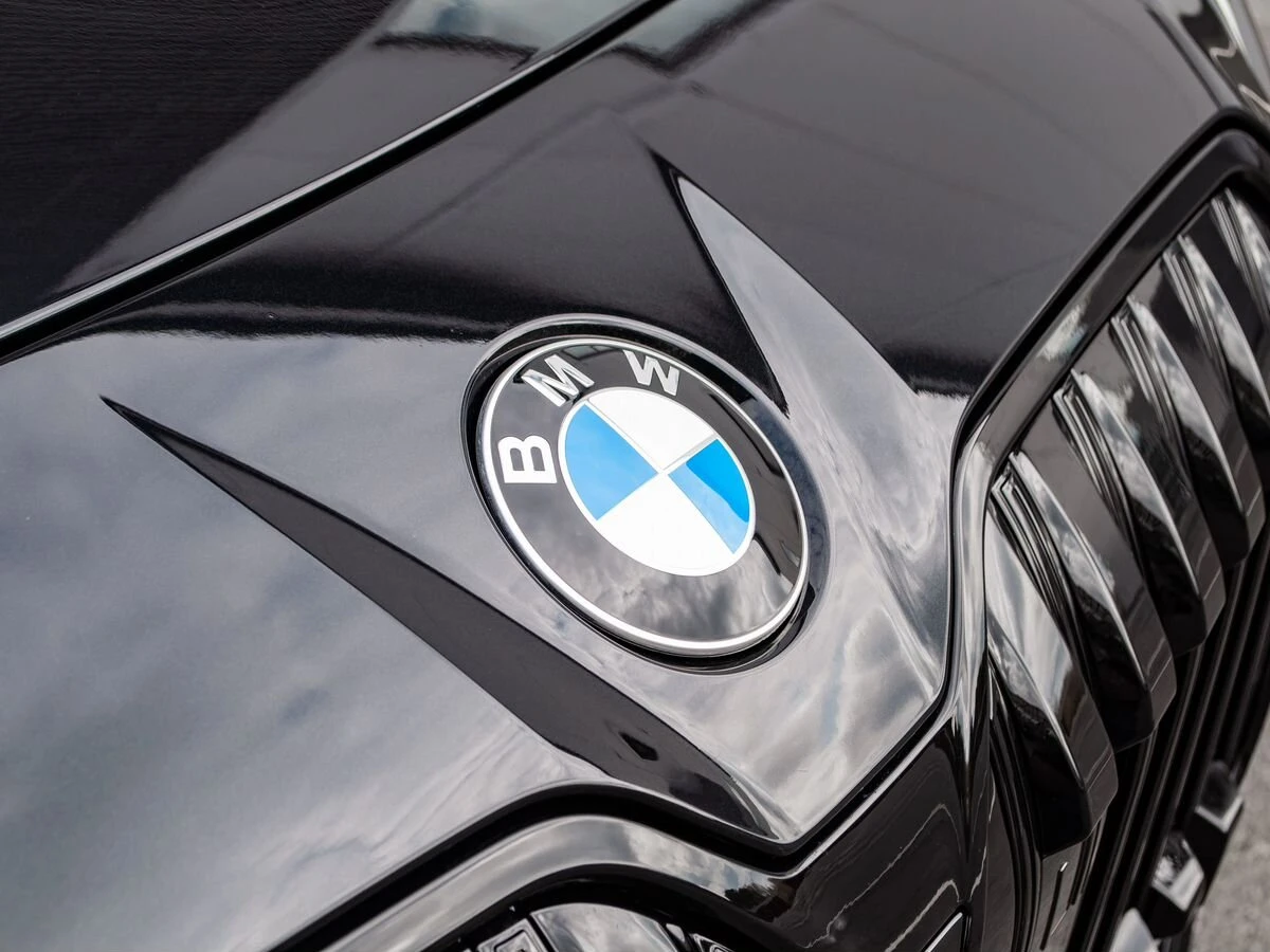 BMW 7 серии 2023 фото -26