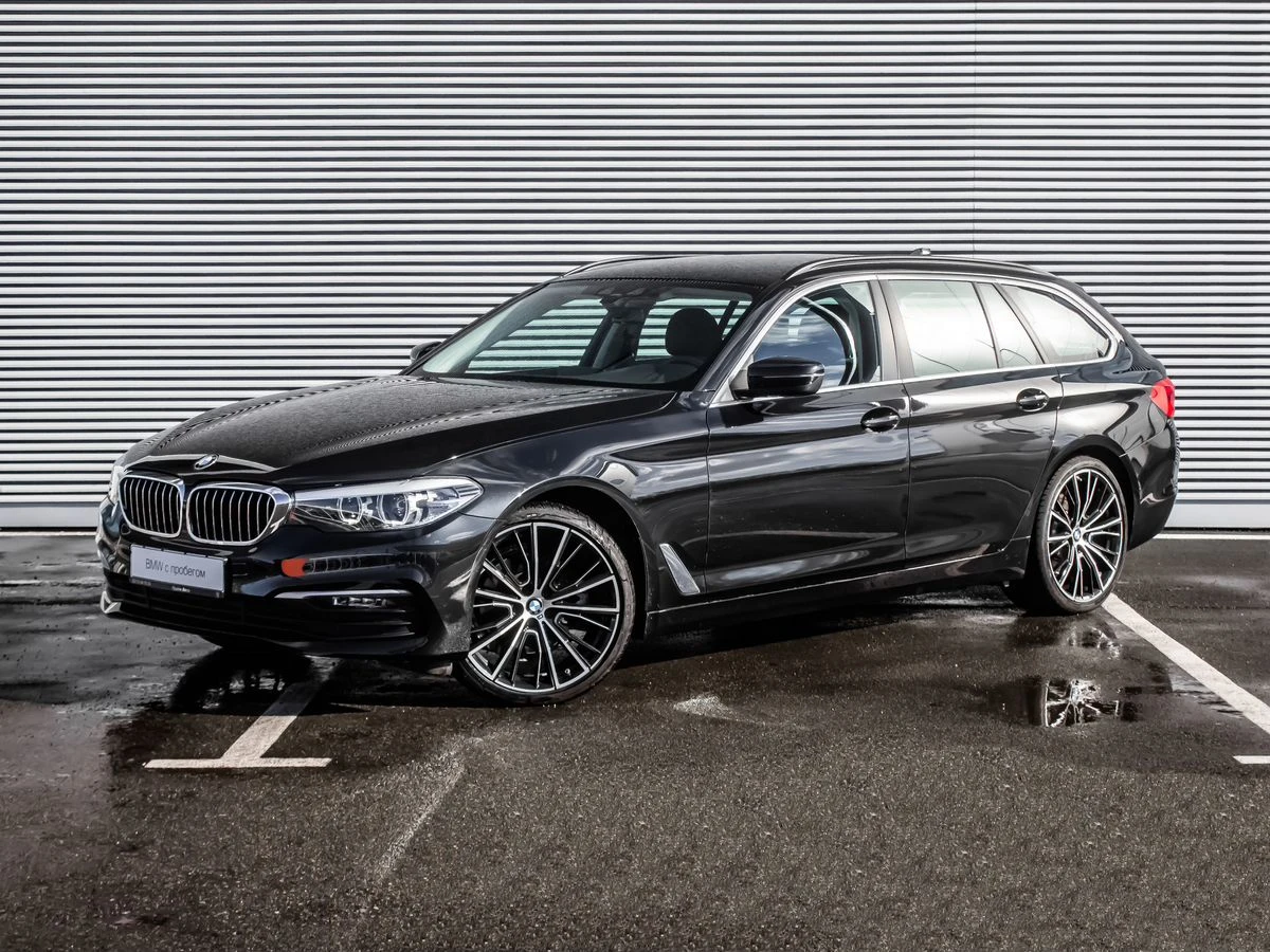 BMW 5 серии 2019 фото -28