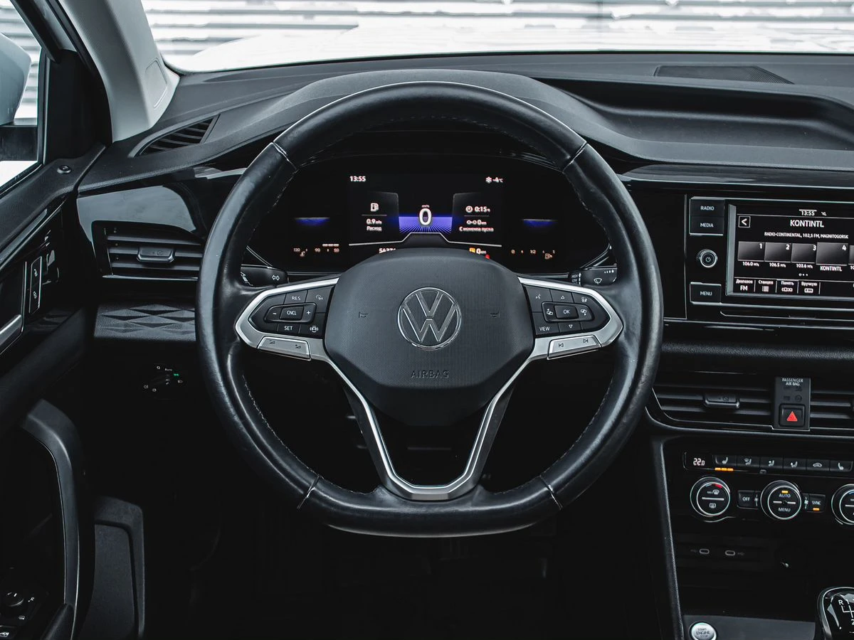 Volkswagen Taos 2021 фото -15