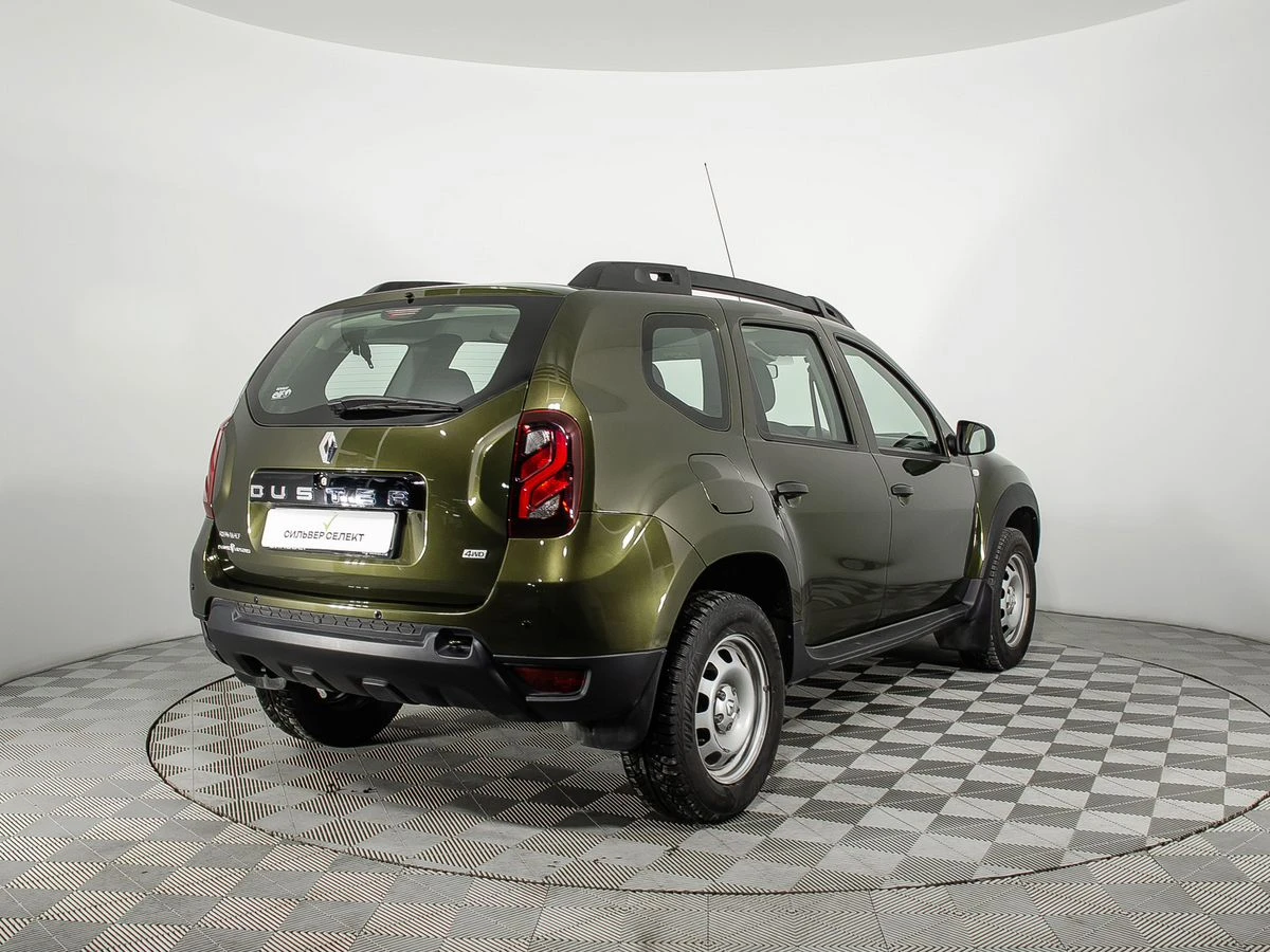 Renault Duster 2017 фото -4