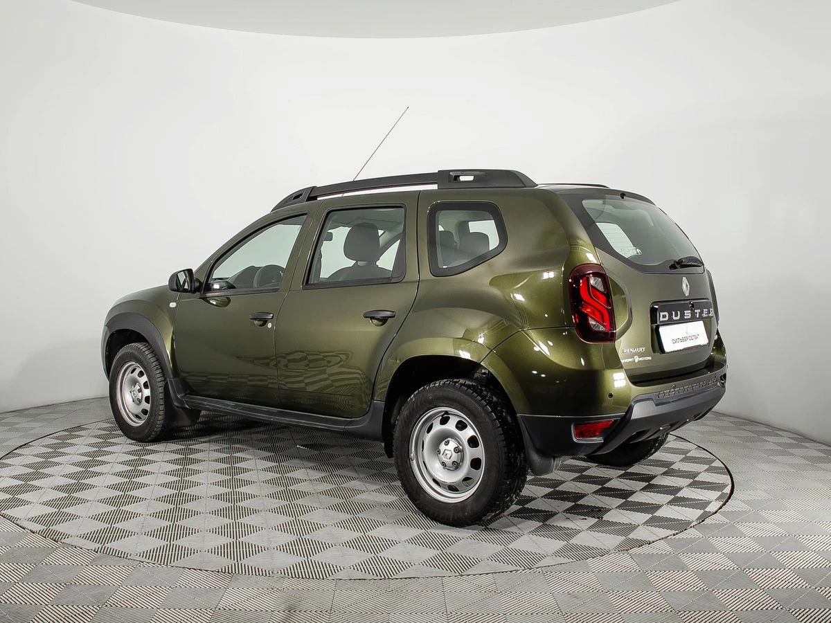 Renault Duster 2017 фото -11